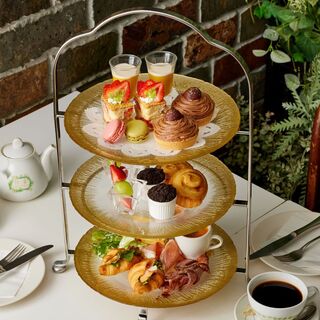②	HAND BAKES ルミネ新宿店